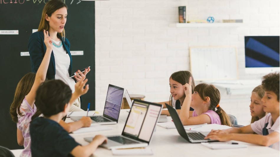 Profesora nuevas tecnologías