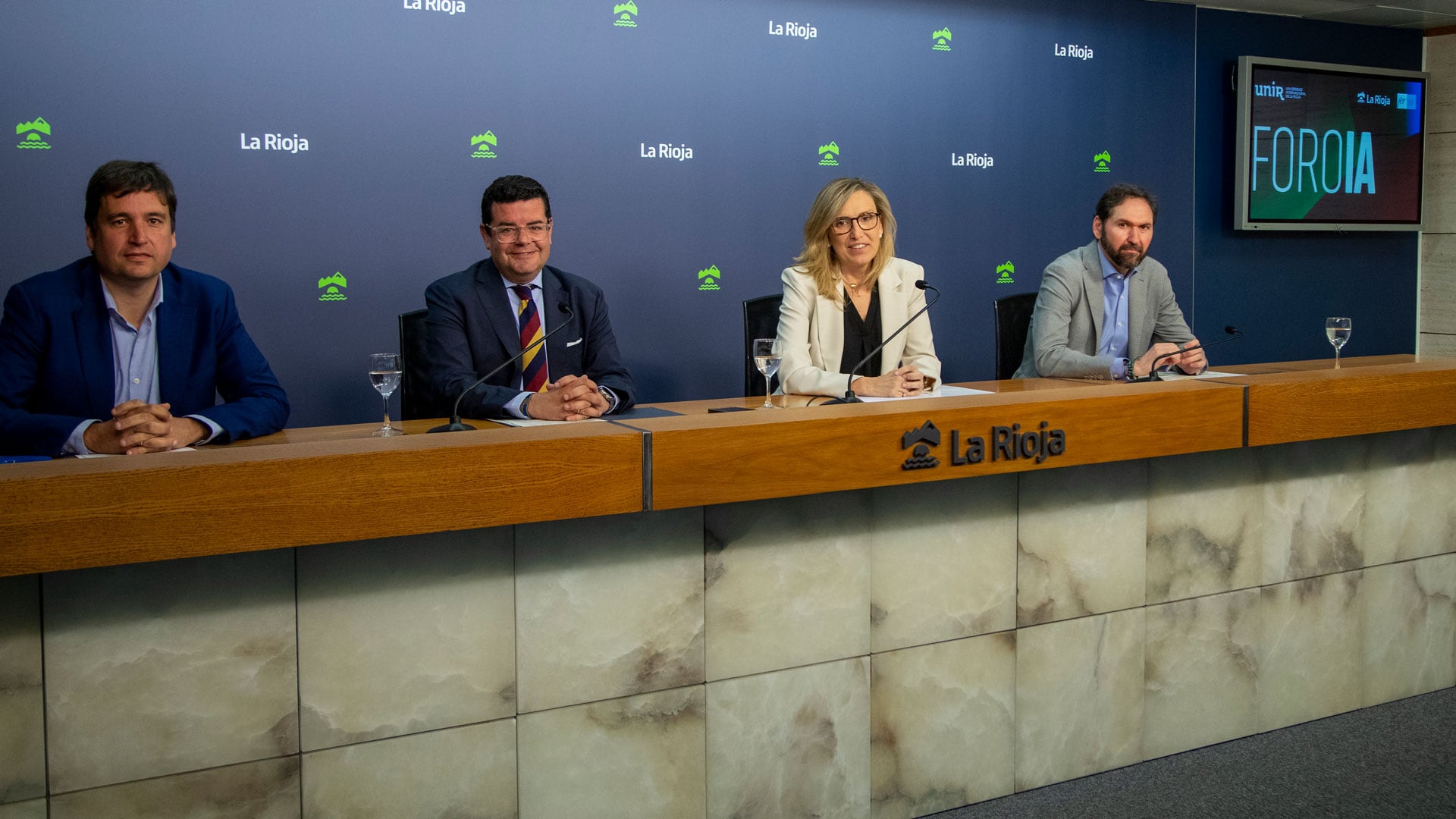 Rueda de prensa de presentación del FOROIA.