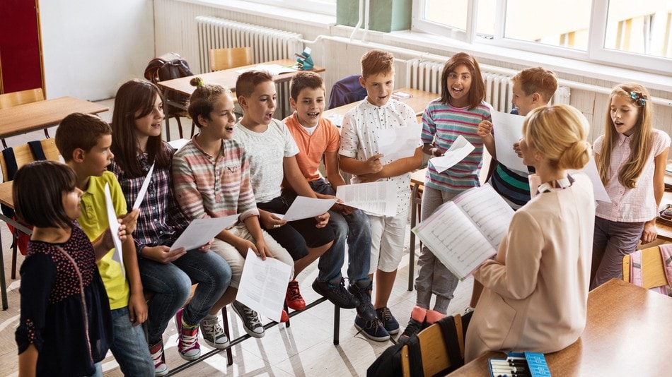 La educación musical es una disciplina fundamental en el desarrollo integral de los alumnos