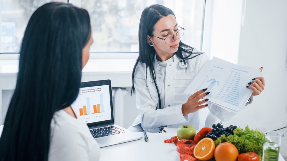 El nutricionista es el profesional titulado en Nutrición Humana y Dietética