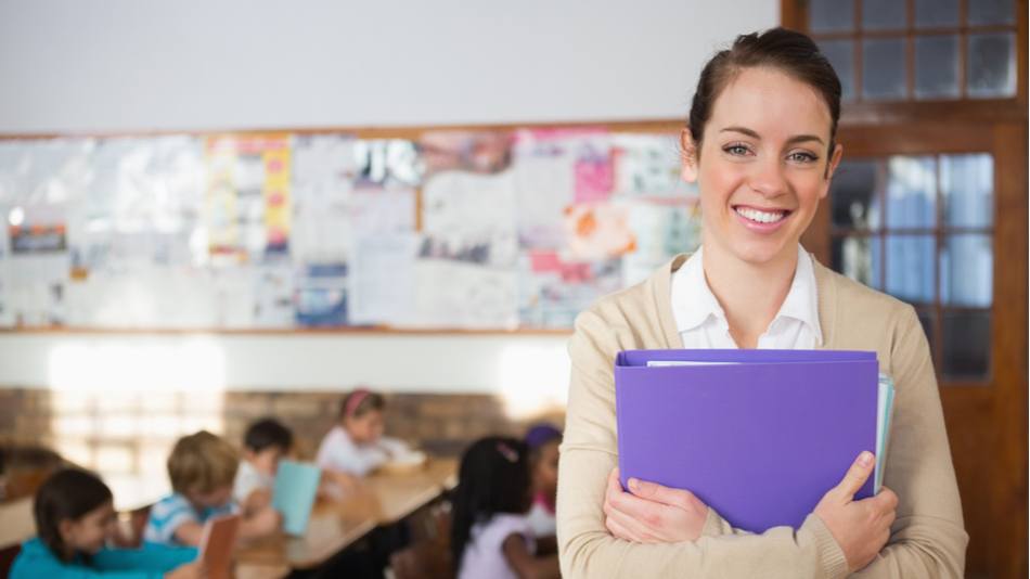 profesora de Religión (DECA)