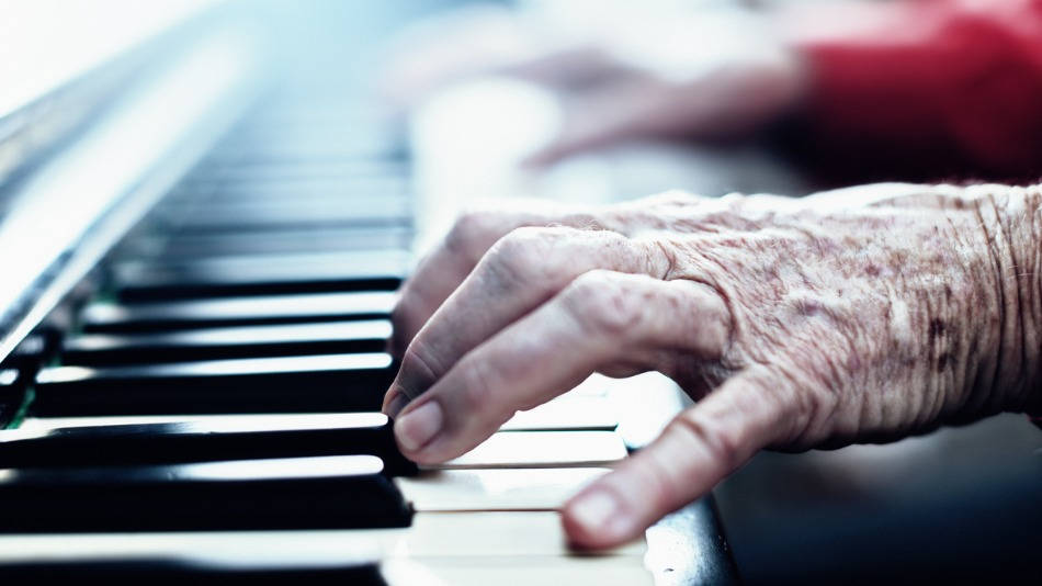 Musicoterapia ancianos - personas mayores